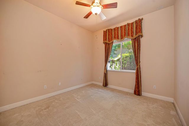 9341 Courtney Way, Roseville, CA 95747