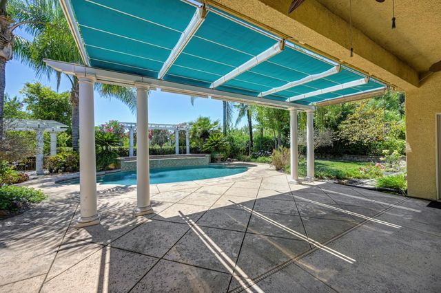 9341 Courtney Way, Roseville, CA 95747