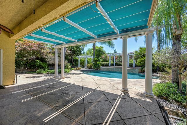 9341 Courtney Way, Roseville, CA 95747