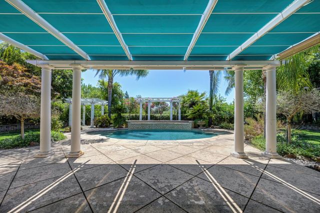 9341 Courtney Way, Roseville, CA 95747