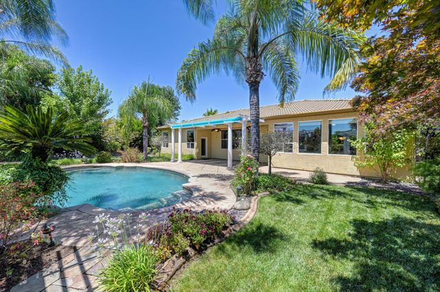 9341 Courtney Way, Roseville, CA 95747