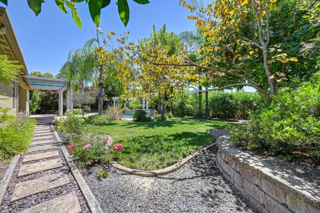 9341 Courtney Way, Roseville, CA 95747