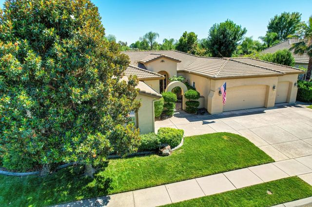 9341 Courtney Way, Roseville, CA 95747