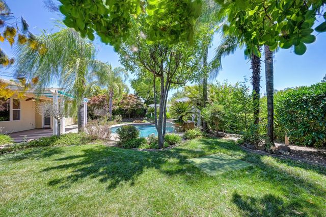 9341 Courtney Way, Roseville, CA 95747