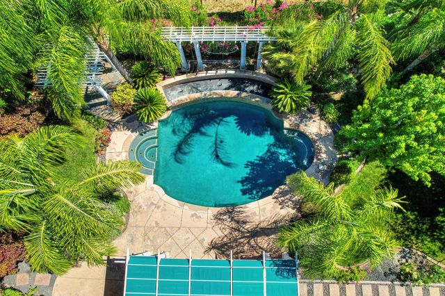 9341 Courtney Way, Roseville, CA 95747