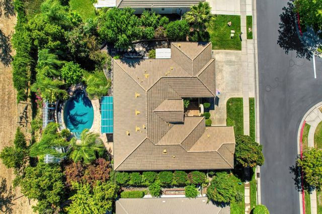 9341 Courtney Way, Roseville, CA 95747