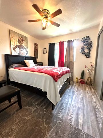 1165 Boxwood Way, Turlock, CA 95380