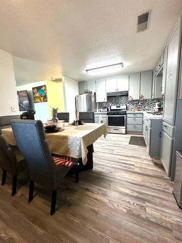 1165 Boxwood Way, Turlock, CA 95380