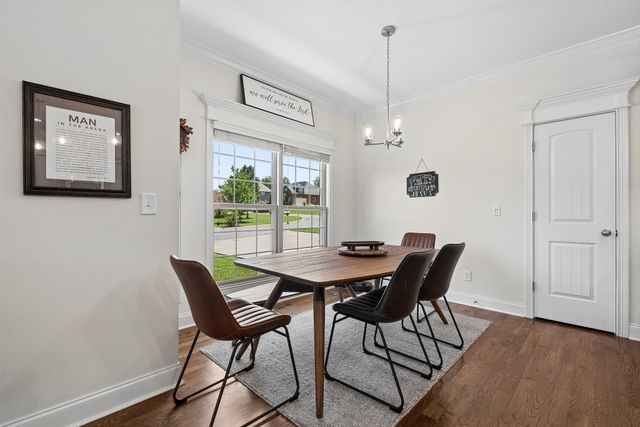 804 Twin View Dr, Murfreesboro, TN 37128