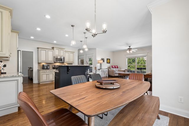 804 Twin View Dr, Murfreesboro, TN 37128