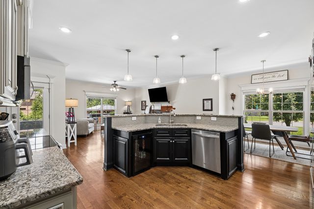 804 Twin View Dr, Murfreesboro, TN 37128