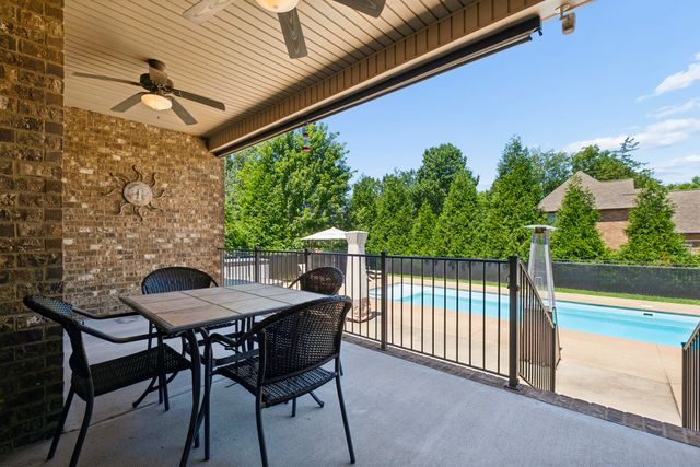 804 Twin View Dr, Murfreesboro, TN 37128