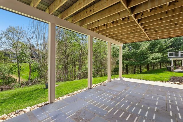 1605 Franklin FIELDS, Franklin Park, PA 15143