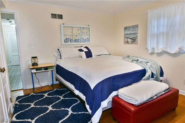 4810 Logan Way, Hubbard, OH 44425