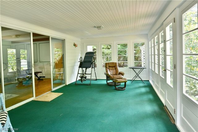 4810 Logan Way, Hubbard, OH 44425