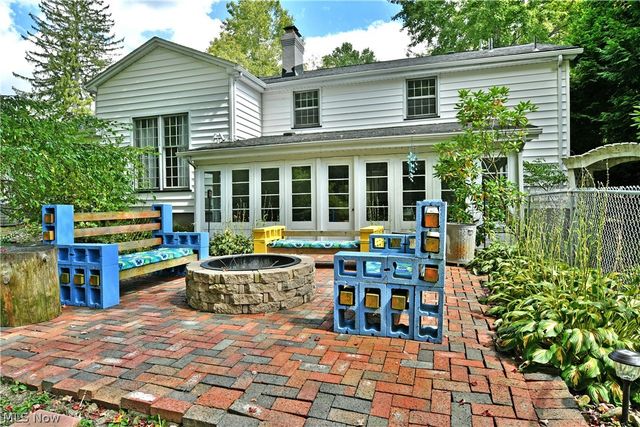 4810 Logan Way, Hubbard, OH 44425