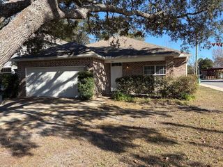 299 Niceville Avenue, Niceville, FL 32578