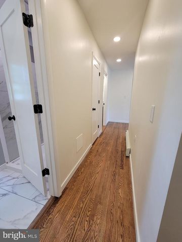 320 E LANDIS ST, Coopersburg, PA 18036