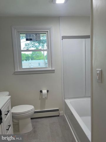 320 E LANDIS ST, Coopersburg, PA 18036