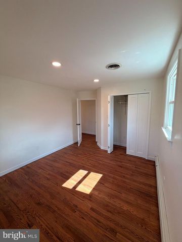 320 E LANDIS ST, Coopersburg, PA 18036