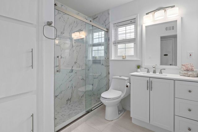 874 Colony Drive B19, Charleston, SC 29407