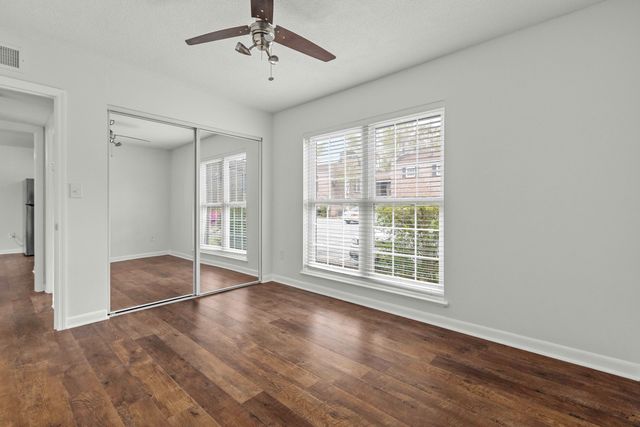 874 Colony Drive B19, Charleston, SC 29407