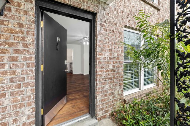 874 Colony Drive B19, Charleston, SC 29407