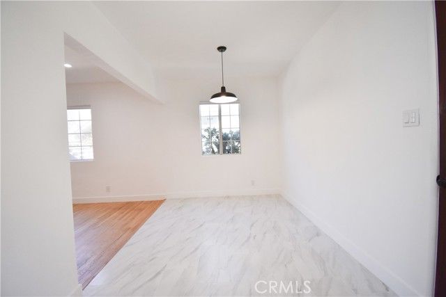 1570 N Verdugo Road B, Glendale, CA 91208