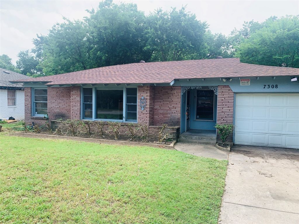 7308 Ravehill Lane, Dallas, TX 75227