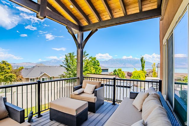 304 W STILLWATER DR, Saratoga Springs, UT 84045