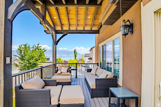304 W STILLWATER DR, Saratoga Springs, UT 84045