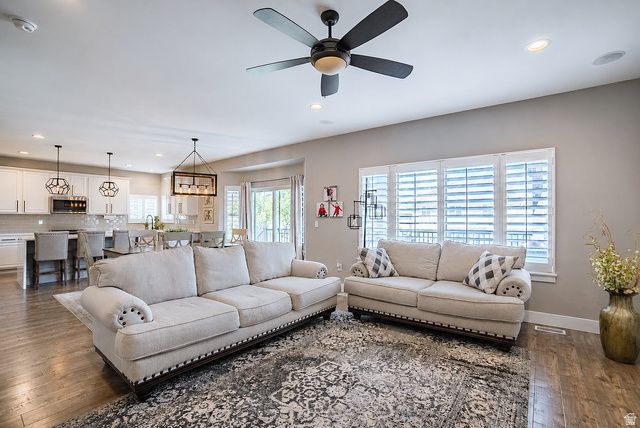 304 W STILLWATER DR, Saratoga Springs, UT 84045