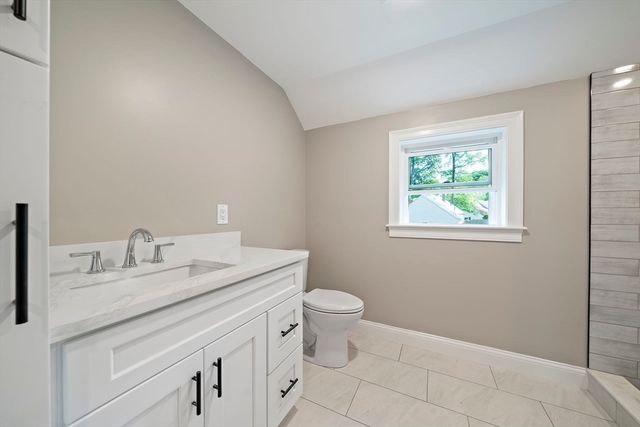 115 Great Republic Ave, Weymouth, MA 02190