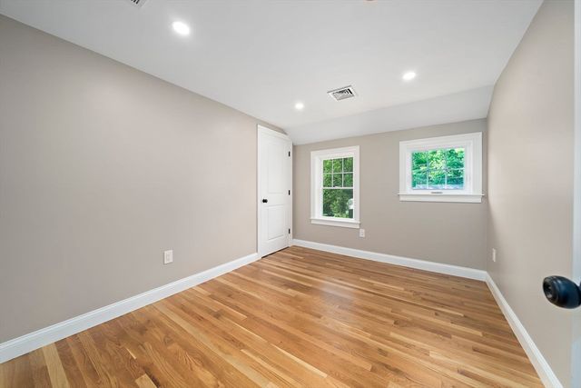 115 Great Republic Ave, Weymouth, MA 02190
