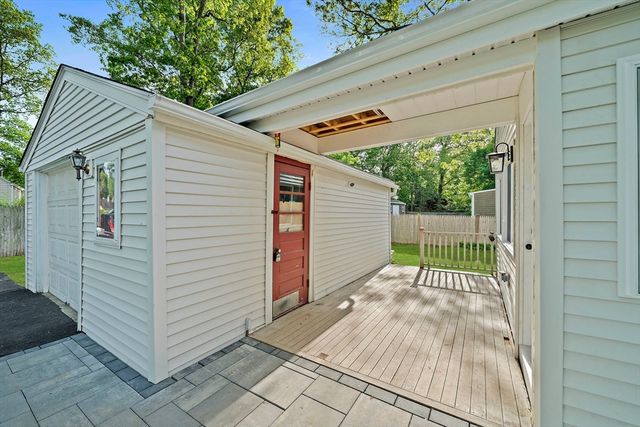 115 Great Republic Ave, Weymouth, MA 02190