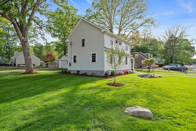 115 Great Republic Ave, Weymouth, MA 02190
