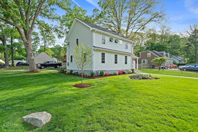 115 Great Republic Ave, Weymouth, MA 02190