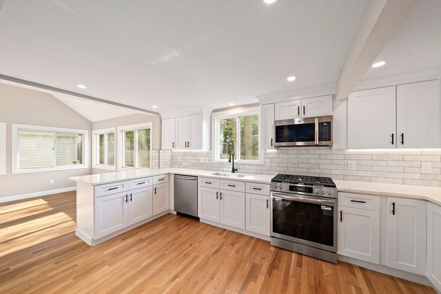 115 Great Republic Ave, Weymouth, MA 02190