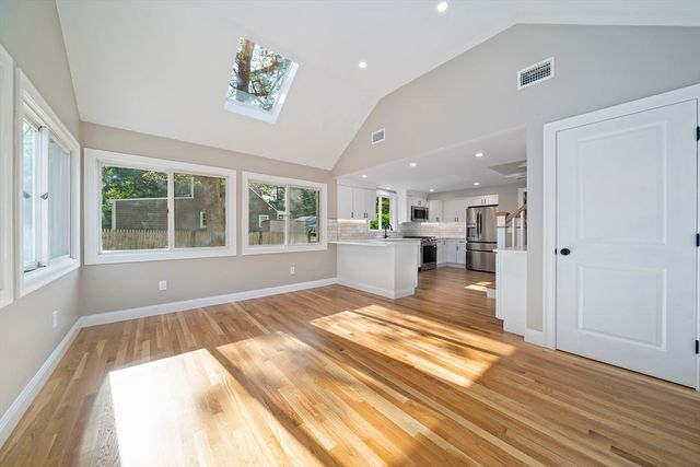 115 Great Republic Ave, Weymouth, MA 02190