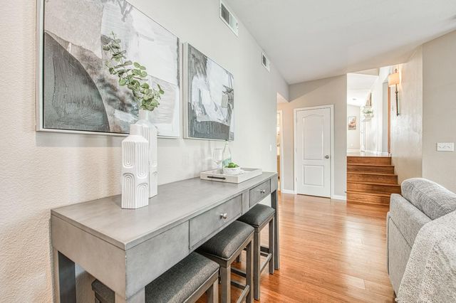 1227 Minarets Avenue, Clovis, CA 93611