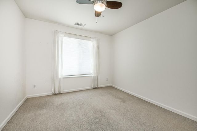 1227 Minarets Avenue, Clovis, CA 93611