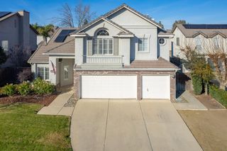 1227 Minarets Avenue, Clovis, CA 93611