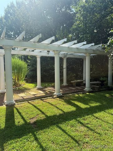 1632 S COURT Street, Montgomery, AL 36104