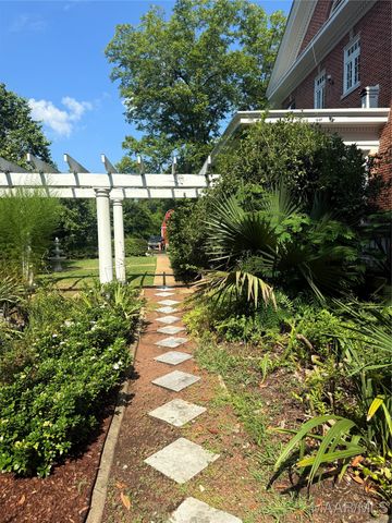 1632 S COURT Street, Montgomery, AL 36104