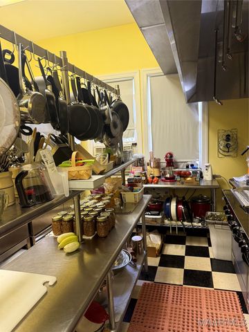 1632 S COURT Street, Montgomery, AL 36104