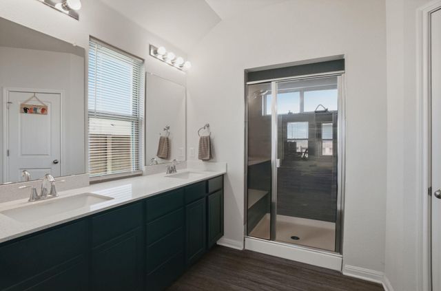 100 Arabian Colt DR, Georgetown, TX 78626