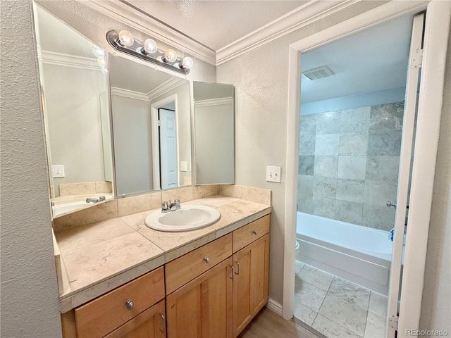 1125 N Washington Street 301, Denver, CO 80203