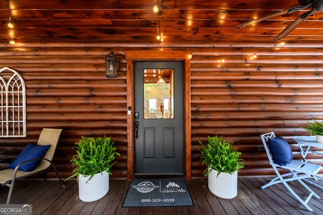 91 Whispering Lake Way, Blue Ridge, GA 30513