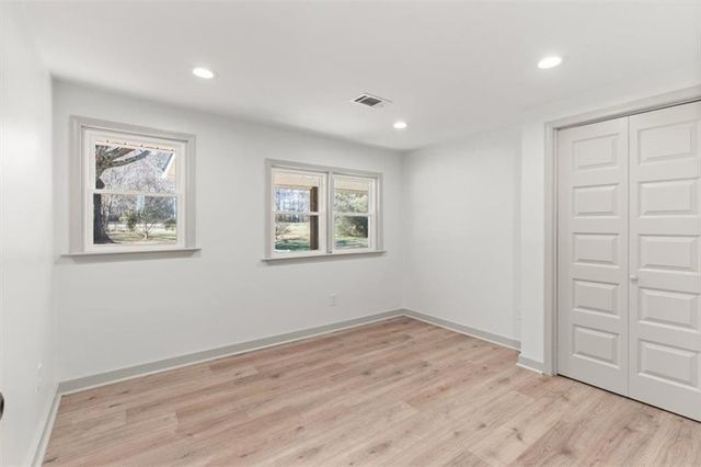 2400 Old Lost Mountain Road, Powder Springs, GA 30127