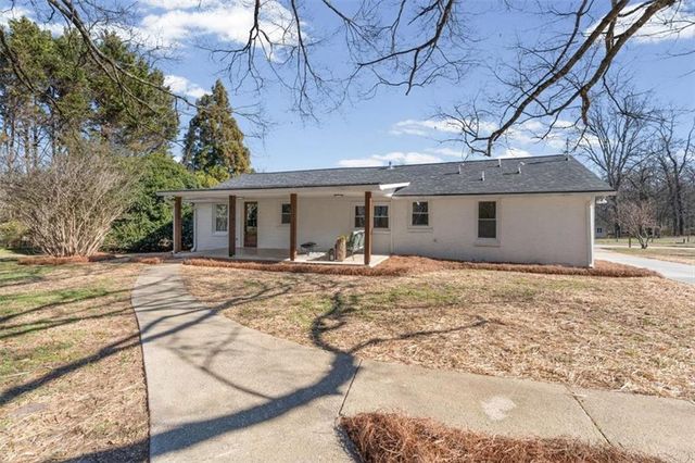 2400 Old Lost Mountain Road, Powder Springs, GA 30127